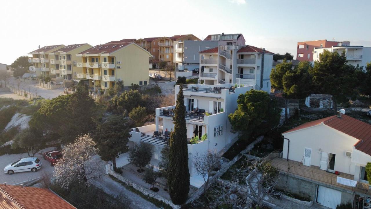 The Grande - Huge Terrace - Amazing Sea Views - Tastefully Furnished - Access To Rooftop Terrace And Gym - Hillside Apartments Rogoznica Rogoznica  Extérieur photo