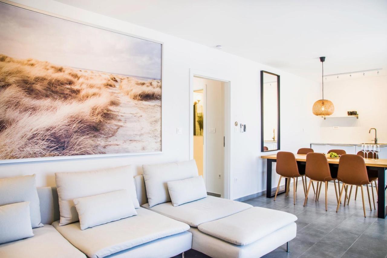 The Grande - Huge Terrace - Amazing Sea Views - Tastefully Furnished - Access To Rooftop Terrace And Gym - Hillside Apartments Rogoznica Rogoznica  Extérieur photo