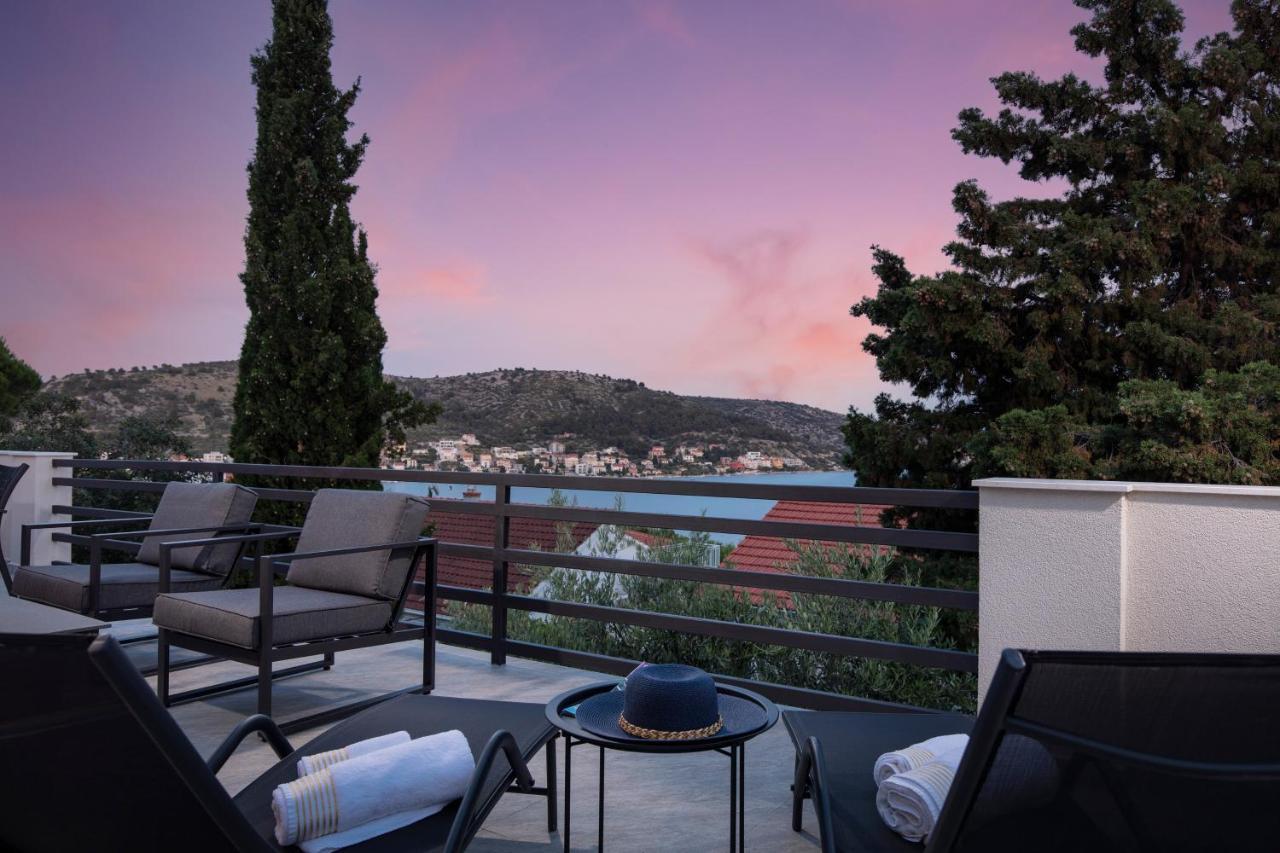 The Grande - Huge Terrace - Amazing Sea Views - Tastefully Furnished - Access To Rooftop Terrace And Gym - Hillside Apartments Rogoznica Rogoznica  Extérieur photo
